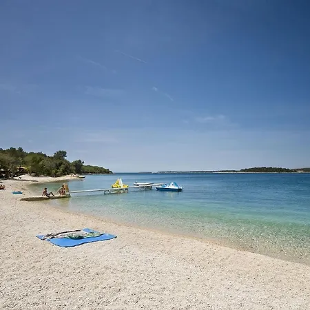 Campingplatz Camping Adria Mobile Homes In Brioni Sunny Camping Pula