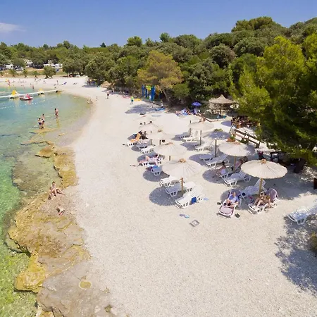 Campingplatz Camping Adria Mobile Homes In Brioni Sunny Camping Pula
