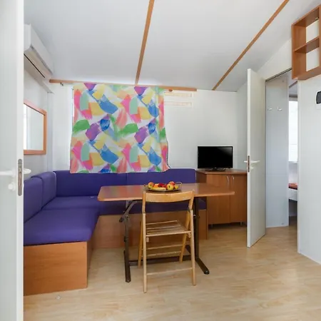 Camping Adria Mobile Homes In Brioni Sunny Camping 2* Póla