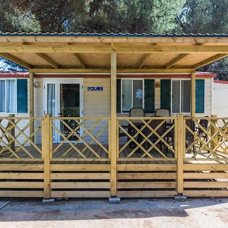 Camping Adria Mobile Homes In Brioni Sunny Camping Kemping 2*