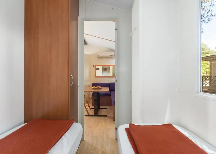 Camping Adria Mobile Homes In Brioni Sunny Camping Kamp alanı 2*